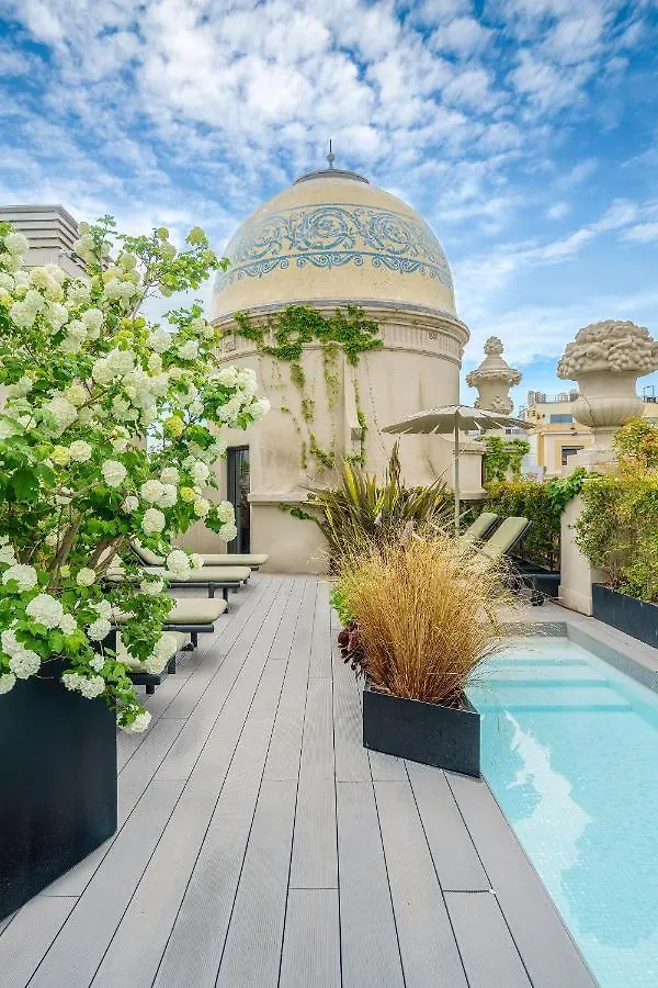 Casagrand Luxury Suites Barcelona 0*,
